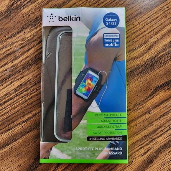 Belkin Sport-Fit Plus Armband For Samsung Galaxy S4/S5 - Picture 3 of 9